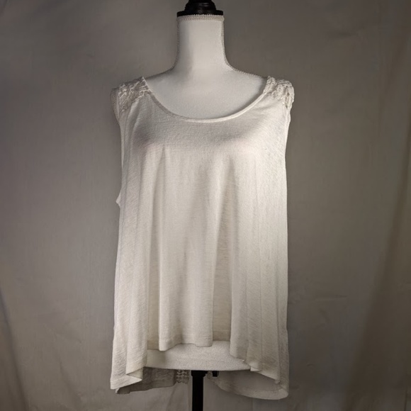 Mossimo Crochet Back Blouse Size XXL - Picture 3 of 4